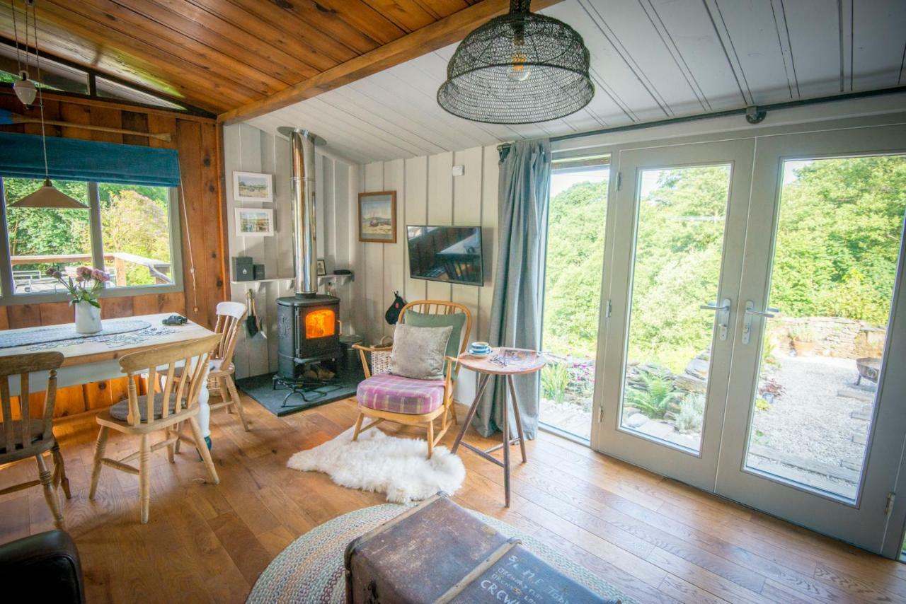 Little Kestrel Cabin Pennal Ngoại thất bức ảnh